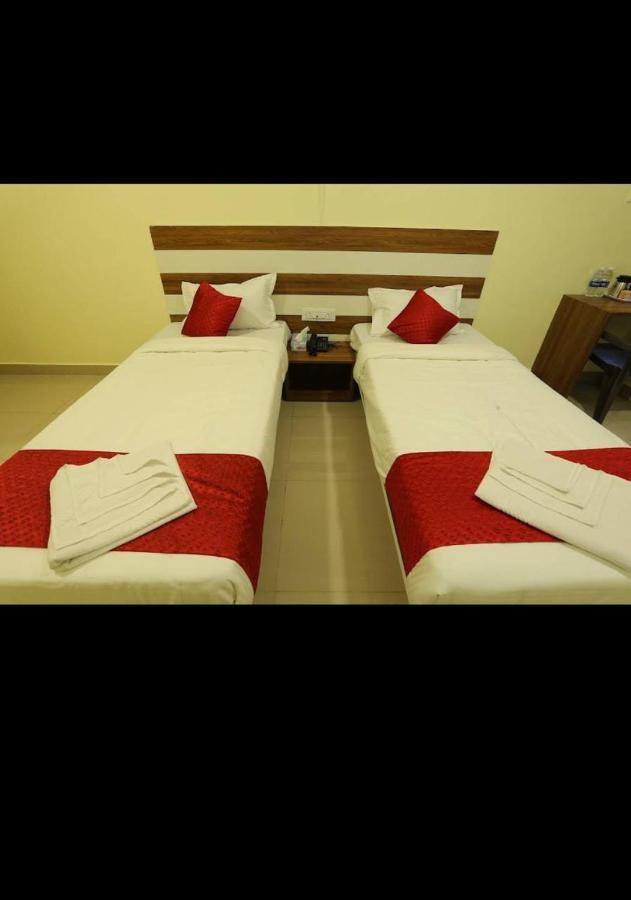 Hotel Shrinidhi Residency Pune Exterior foto