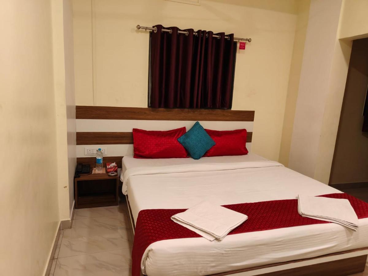 Hotel Shrinidhi Residency Pune Exterior foto